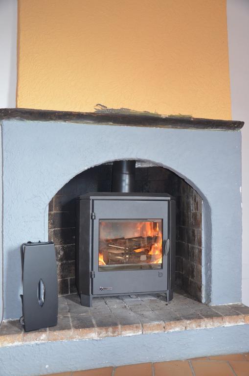 Gite Figaret Saint-Julien-de-la-Nef Szoba fotó